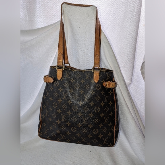 Louis Vuitton Handbags - Louis Vuitton Monogram tote bag Batignolles